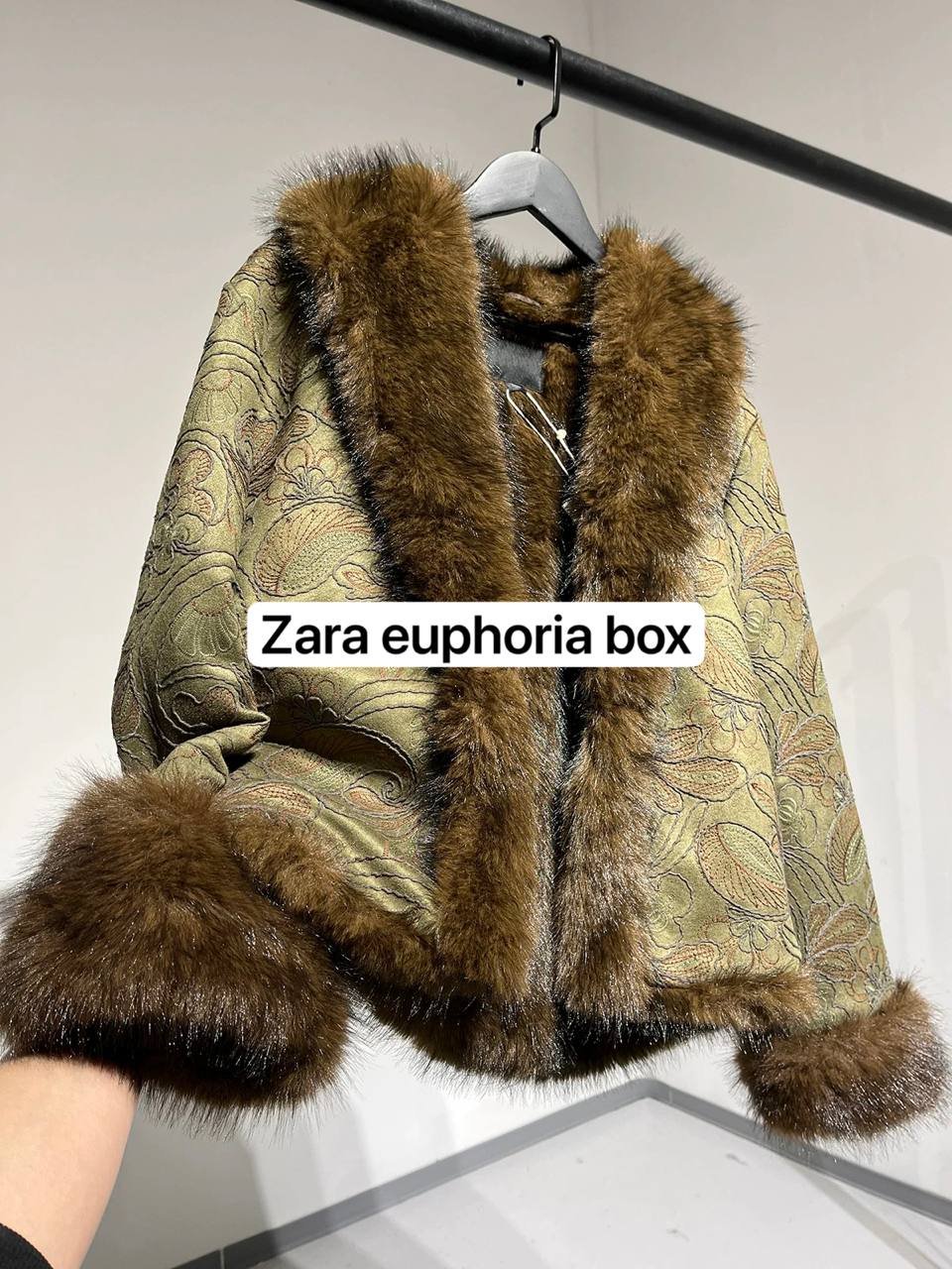 Z4RA ORIGINAL EMBPROIDERED DOUBLE FACED JACKET DARK OIL