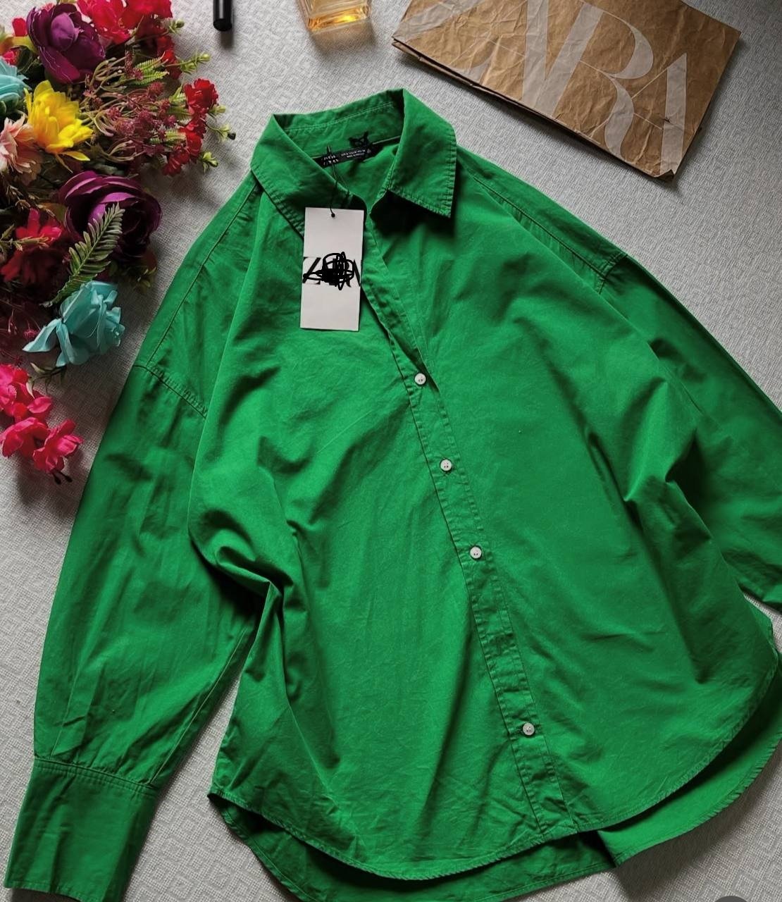 Green poplin shirt